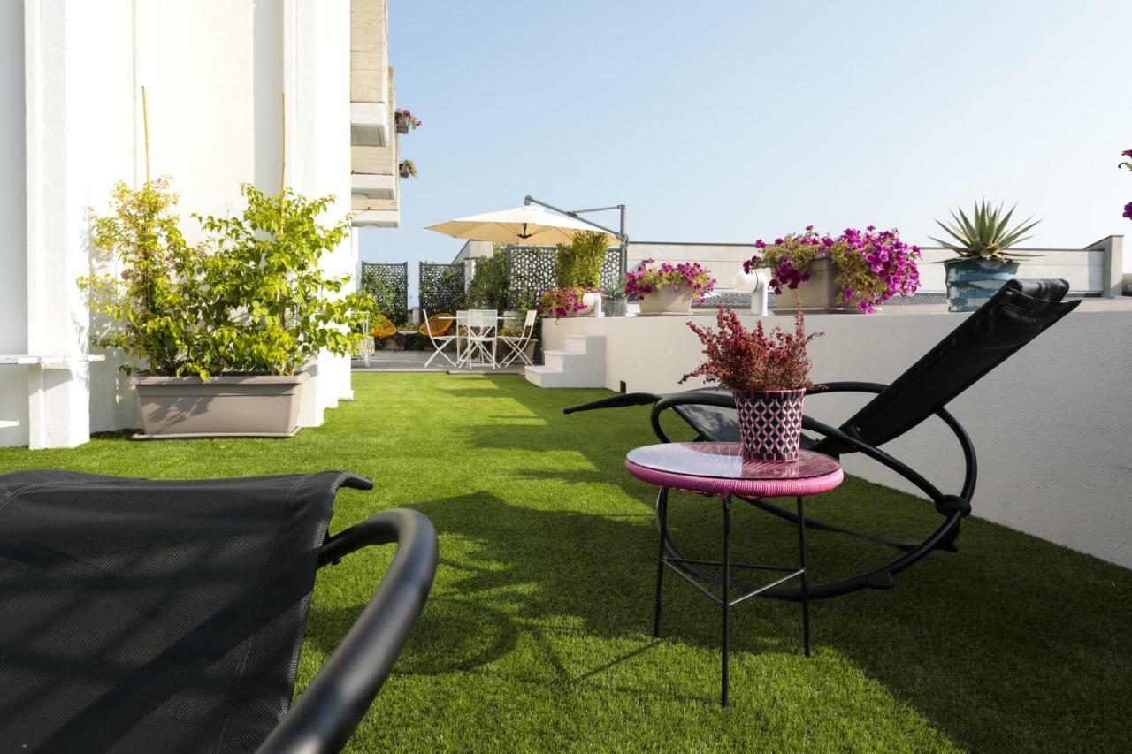 Sunseeker - 80 Mq Di Terrazzo Da Sogno Desenzano del Garda Exterior photo